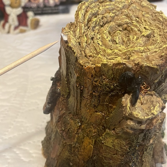 Boyds Bears Halloween tree stump - Picture 3 of 3